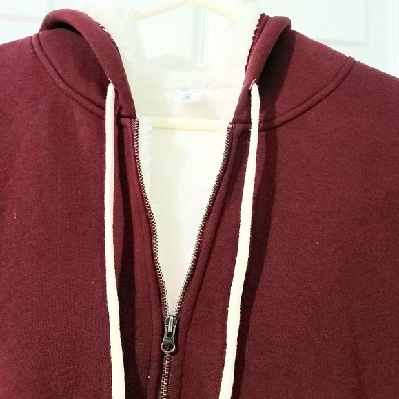 Old Navy Petite Women's Sherpa Hoodie Sweater Size XS - Picture 3 of 16